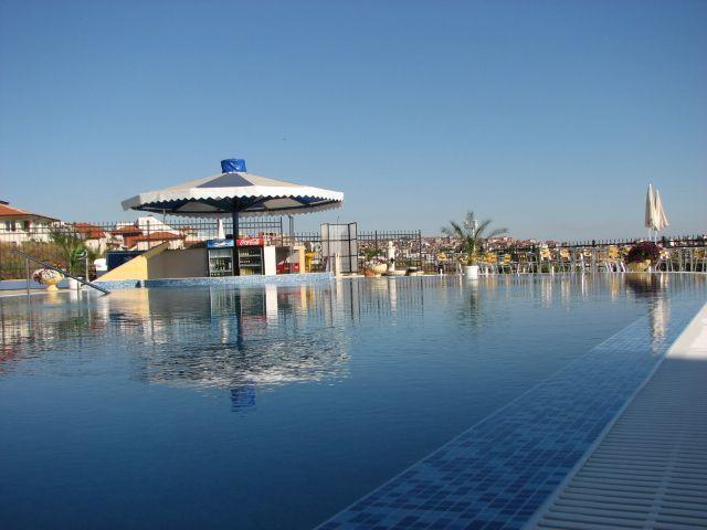 Golden Wave Apartment โซโซโปล ภายนอก รูปภาพ